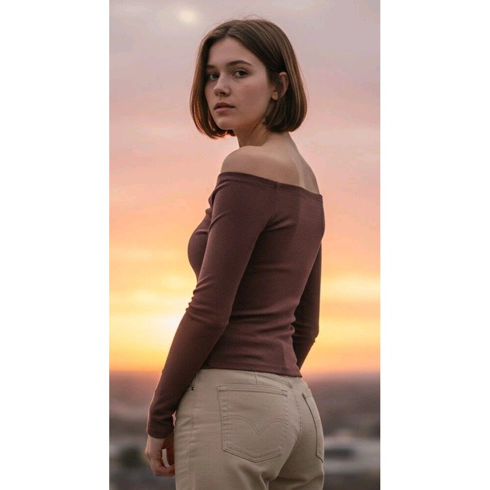 Urban Outfitters Ruched Top S Brown Balletcore Fitted Soft Femme Long Sleeve